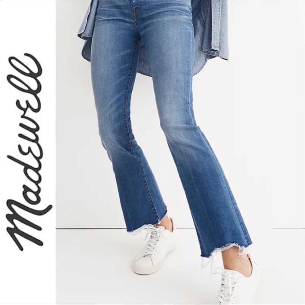 Petite Cali Demi-Boot Jeans - Destructed-Hem